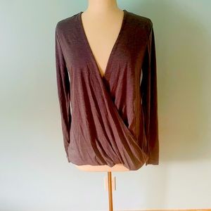 New with tag gray color lady’s top size M